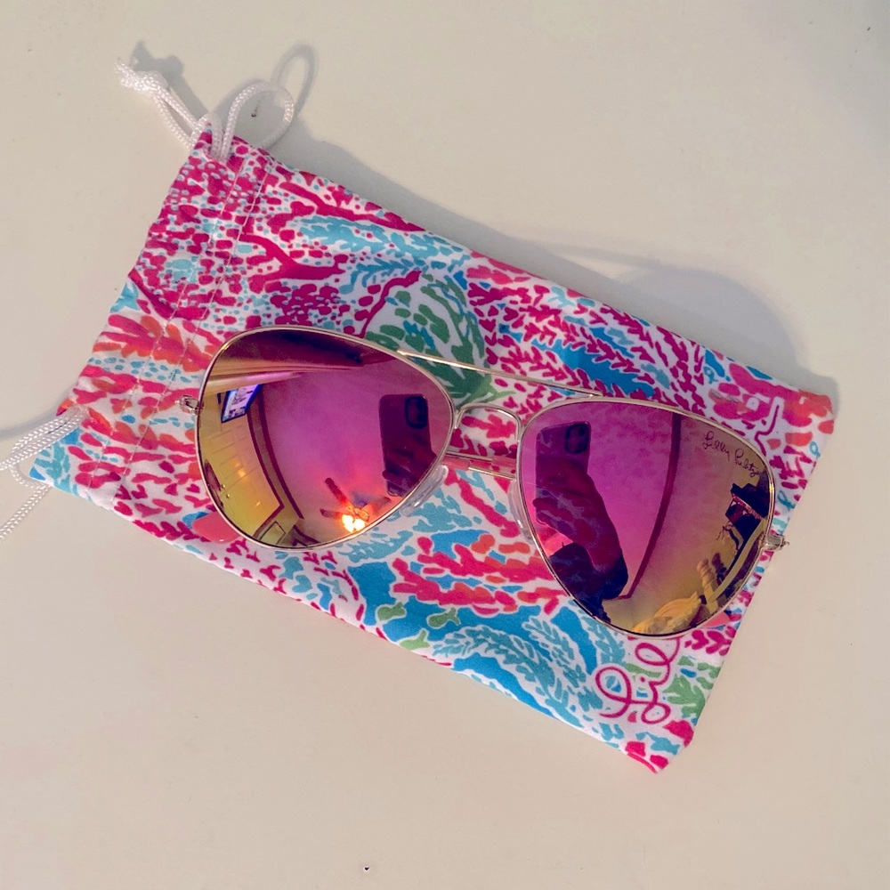 Lilly Pulitzer Lexy Aviator Shellebrate